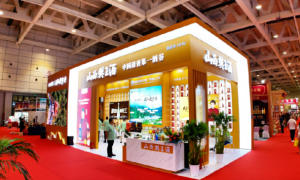 樊王酒亮相 2026 中酒展，泉城新品答谢晚宴圆满举办